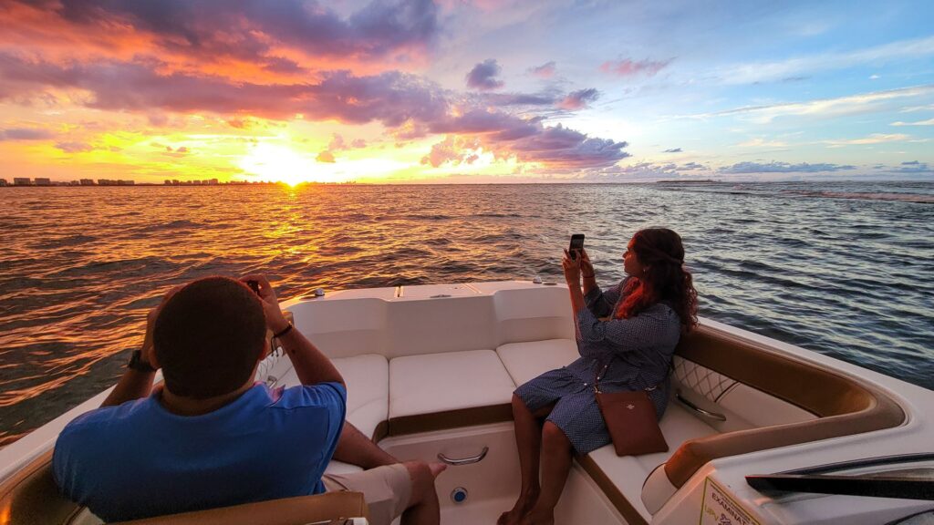Golden hour sunset boat cruise Puerto Rico – Oceania Boat Tours & Charters